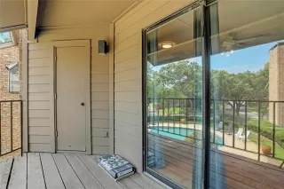 Photo #6: 21148897 Listing 