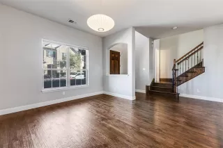 Photo #4: 21149359 Listing 