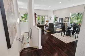 Photo #3: 21149465 Listing 