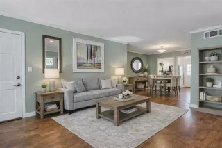 Photo #2: 21149587 Listing 