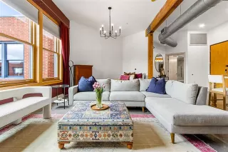 Photo #6: 21150271 Listing 