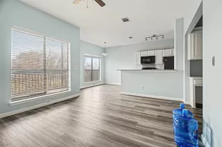 Photo #3: 21150466 Listing 