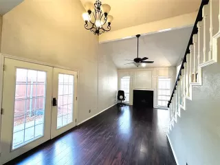 Photo #5: 21150736 Listing 