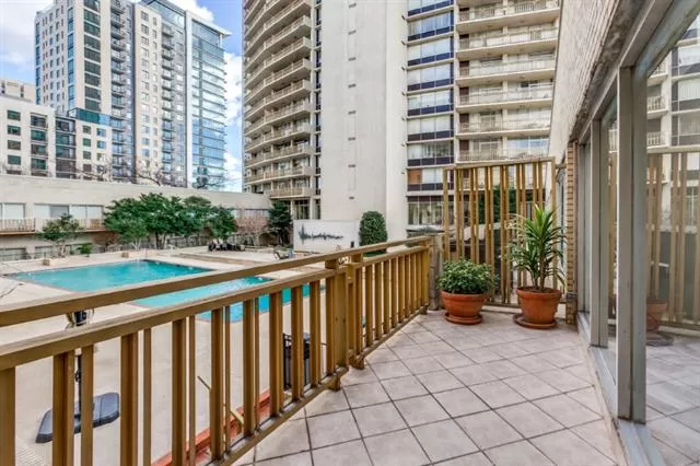 MLS: 21150977 Condo For Sale