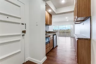 Photo #4: 21150978 Listing 