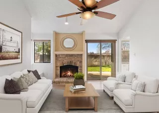 Photo #2: 21151551 Listing