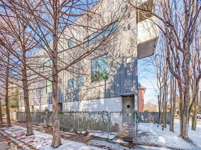 MLS: 21151833 Condo For Sale