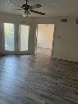 Photo #4: 21152189 Listing 