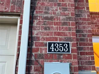 Photo #4: 21152347 Listing 