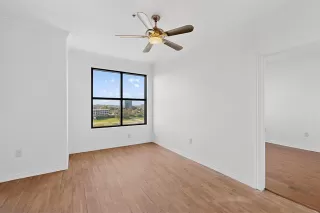 Photo #3: 21152685 Listing 