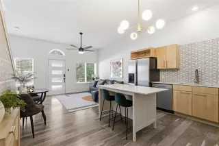 Photo #5: 21152900 Listing 