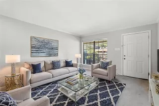 Photo #4: 21152922 Listing 