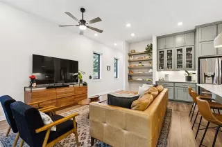 Photo #5: 21153036 Listing 