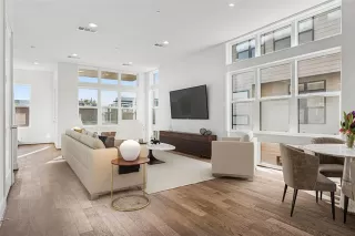 Photo #4: 21153165 Listing 