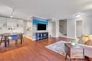 Photo #2: 21153372 Listing 