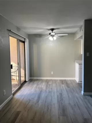 Photo #2: 21153561 Listing 