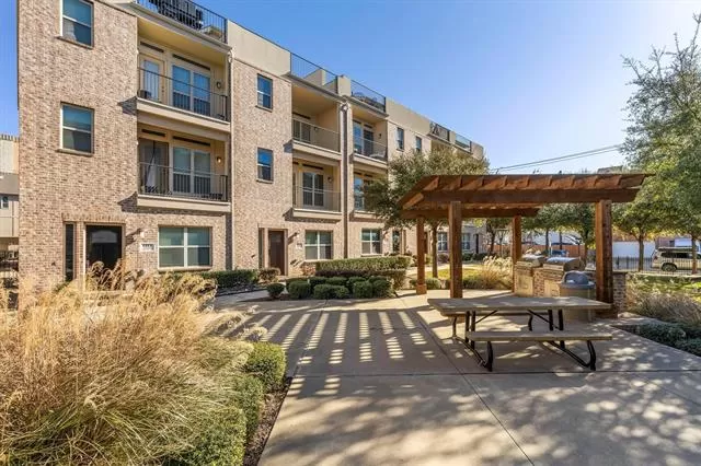 MLS: 21153933 Condo For Sale