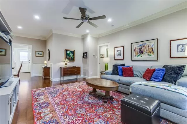 MLS: 21154014 Condo For Sale