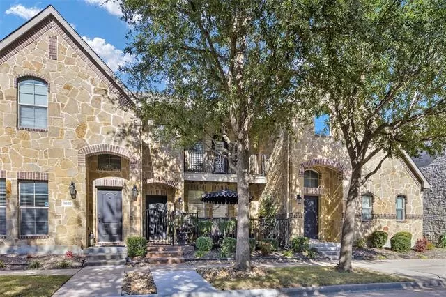 MLS: 21154699 Condo For Sale