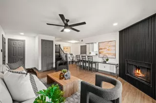 Photo #6: 21154704 Listing 