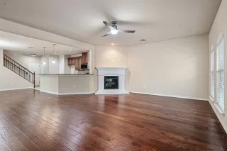 Photo #5: 21154738 Listing 