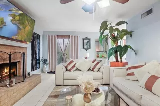 Photo #5: 21154998 Listing 