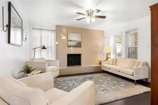 Photo #4: 21155569 Listing 