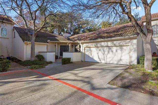 MLS: 21156094 Condo For Sale