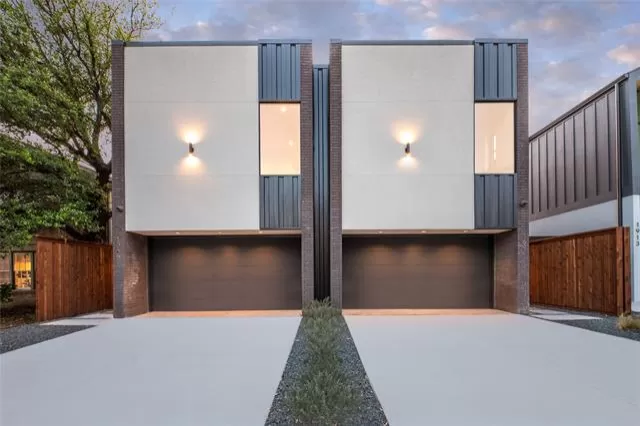 MLS: 21156118 Condo For Sale