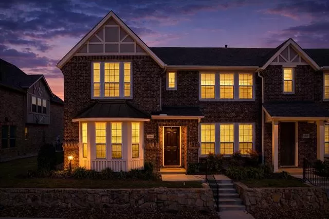 MLS: 21156208 Condo For Sale