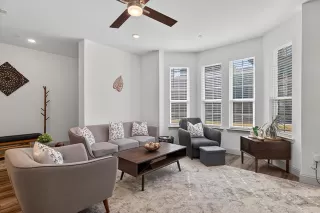 Photo #5: 21156208 Listing 