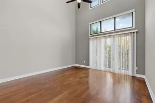 Photo #4: 21156331 Listing 