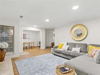 Photo #4: 21156413 Listing 