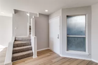 Photo #5: 21156831 Listing 