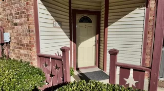 Photo #2: 21156943 Listing 