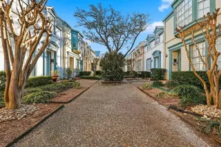 Photo #2: 21157080 Listing 