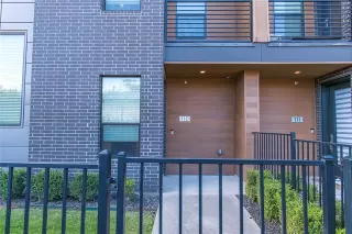 Photo #2: 21157265 Listing 