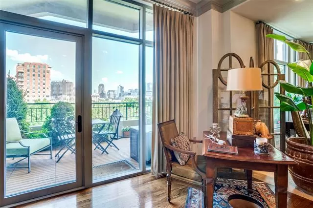 MLS: 21157561 Condo For Sale