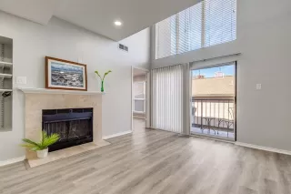 Photo #4: 21157815 Listing 