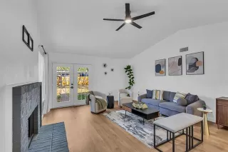 Photo #2: 21158477 Listing 