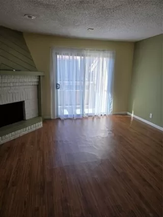 Photo #5: 21158628 Listing 