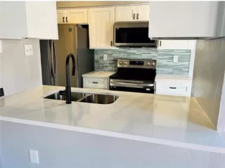 Photo #4: 21159046 Listing 