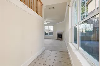 Photo #6: 21159283 Listing 