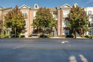 Photo #2: 21159461 Listing 