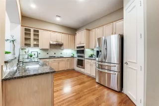 Photo #4: 21159461 Listing 