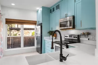 Photo #2: 21159635 Listing 