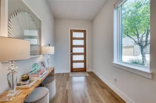 Photo #2: 21160465 Listing