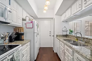 Photo #6: 21160824 Listing 