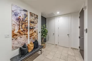 Photo #2: 21160901 Listing 