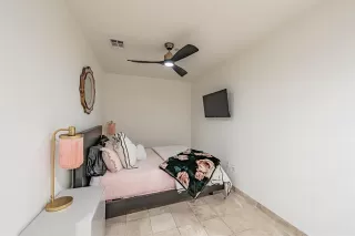 Photo #3: 21160901 Listing 